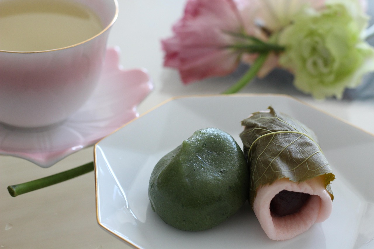 关于六个月宝宝饮食安排的探讨